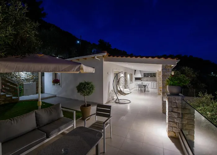 Niti Χρυσή Αμμουδιά